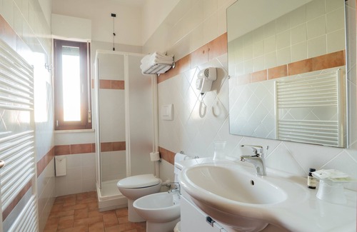 Alba Adriatica House | Hotel B&B Country Club Sport