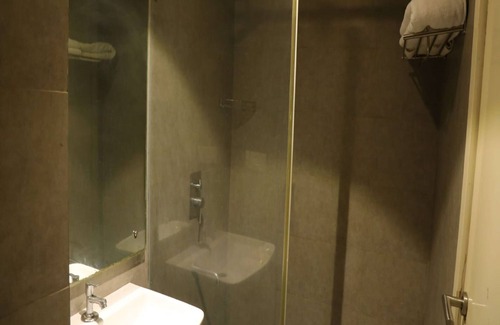 Chennai Hotel | Hotel Banyan Palace