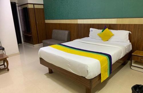 Gandhi Nagar Hotel | Hotel BCP Suites