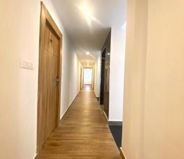 Srikalahasti Hotel | Hotel Bluestone