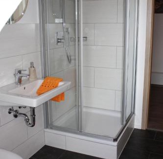 Leeder Hotel | Hotel Boarding House Hohenwart