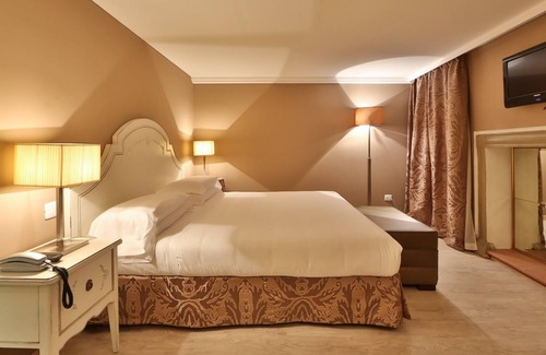 Conegliano Hotel | Hotel Canon D'Oro