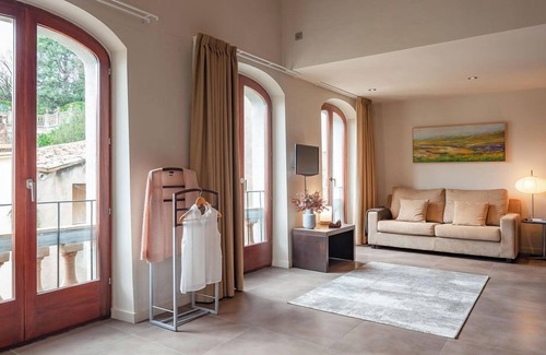 Besalu Hotel | Hotel Casa Marcial