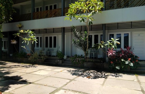 Bungus Hotel | Hotel Cavery Beach