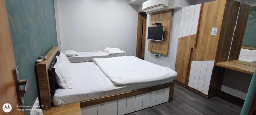 Halvad House | Hotel Center Point