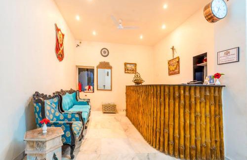 Abu Road Hotel | Hotel Chandrawati Palace