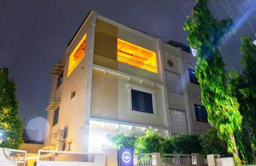 Civil Lines Hotel | Hotel circle era