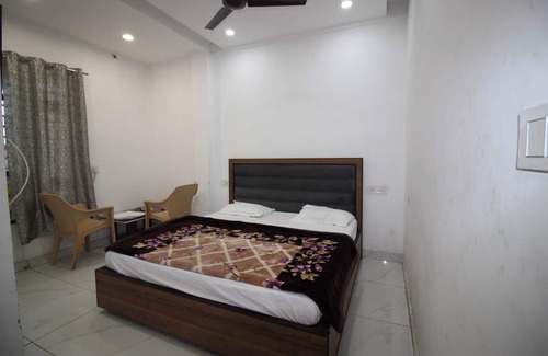 Baddi Hotel | Hotel Classic Bar & Restaurant