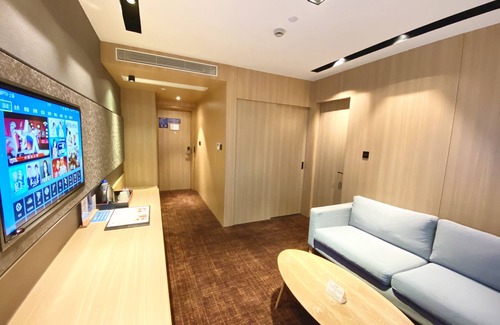 Pudong Bed & Breakfast | Hotel Coka Shanghai Pudong Airport