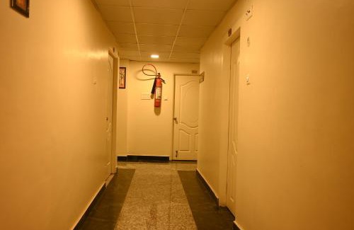 Deoghar Hotel | Hotel Comfort and Terrace Lounge