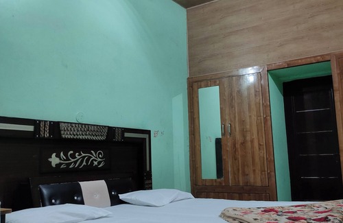 Thanesar Hotel | Hotel Comfort Zone