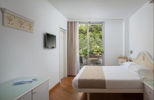 Torbole sul Garda Hotel | Hotel Continental - Tonelli Hotels