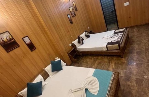 Tapovan Hotel | Hotel Crazzy Doors