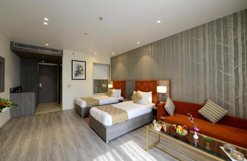 Indira Nagar Hotel | Hotel Deep Clarks Inn Lucknow