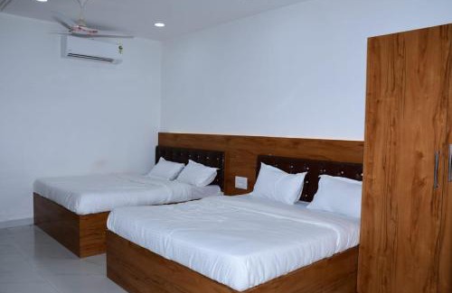 Sikar Hotel | Hotel Deep Nisha
