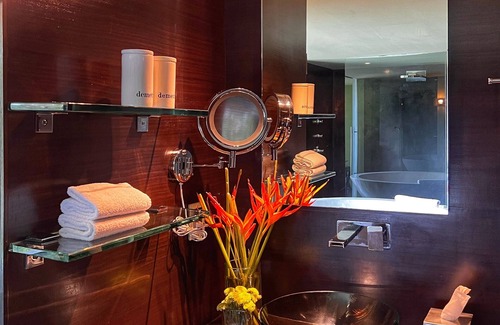 Lafayette Hotel | Hotel Demetria