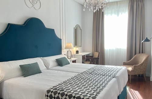 Encarnacion-Regina Hotel | Hotel Derby Sevilla