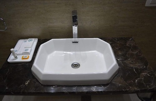 Panipat Hotel | Hotel Dolives