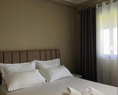 Sakës Hotel | Hotel Eifel