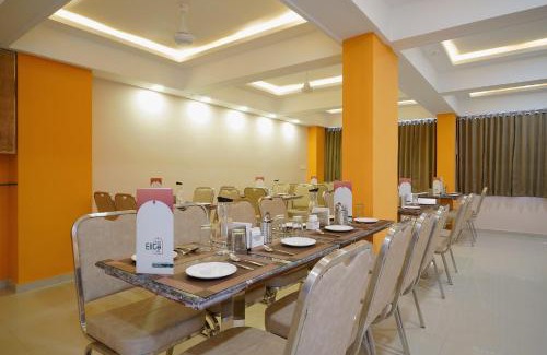 Ahmedabad City Centre Hotel | Hotel Elite inn - Mirzapur