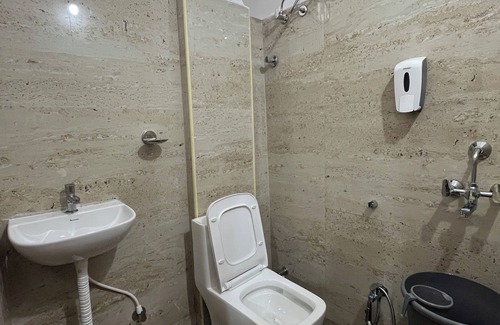 Hyderabad Hotel | Hotel Elite Swagath Grand