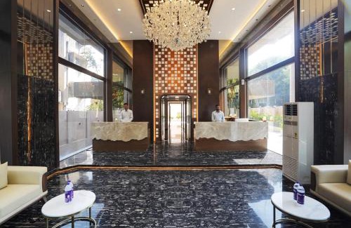 Shivajinagar Hotel | Hotel Everest Regency Pune