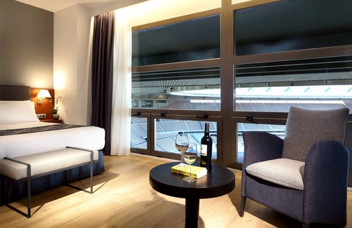 Triana Hotel | Hotel Exe Isla Cartuja