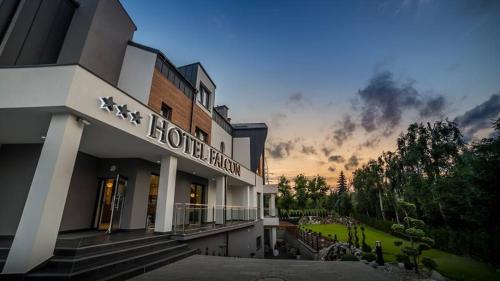 Rzeszow Hotel | Hotel Falcon