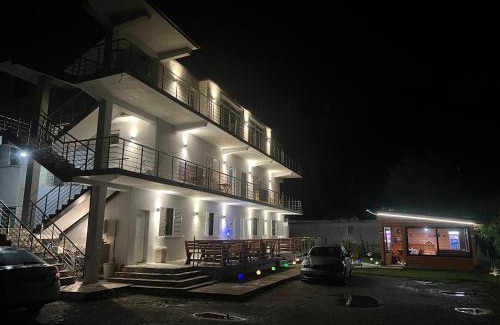 Theth Hotel | Hotel Familja Çuni Theth