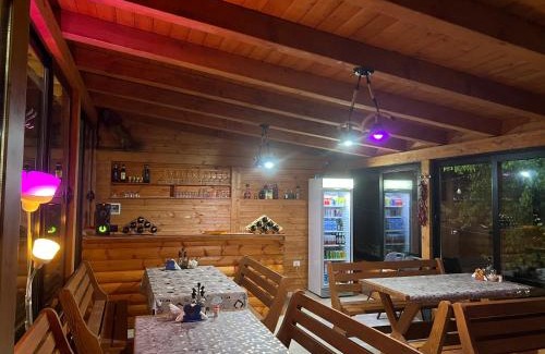 Theth Hotel | Hotel Familja Çuni Theth