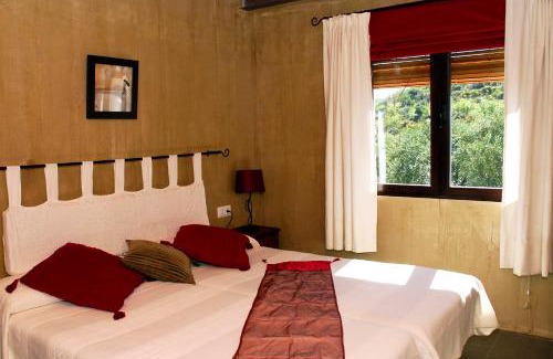 Pinos Genil Hotel | Hotel Finca Aldabra