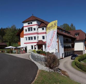 Kaltenberg House | Hotel Gästehaus Neubauer