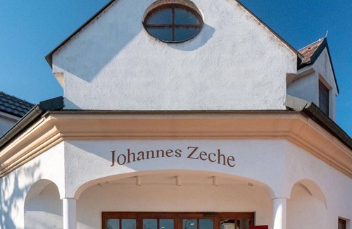 Illmitz House | Hotel Garni Vierbettzimmer Du/wc - Hotel Johannes-zeche Tauber