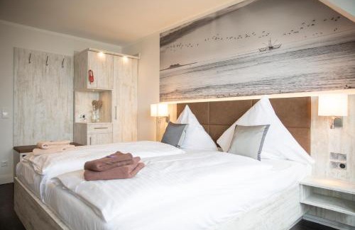 Hallig Langeneß House | Hotel & Gasthaus Hilligenley - auf der Hallig Langeness