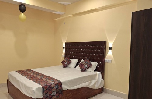 Hilsa Hotel | Hotel Grand Arya