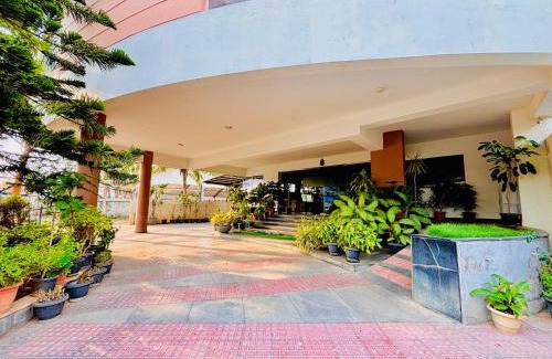 Yeshwanthpur Hotel | Hotel Grand Bee , Yeshwanthpur Junction