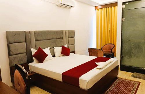 Siwan Resort | Hotel Grand Mau-Rya And Restaurant In Siwan