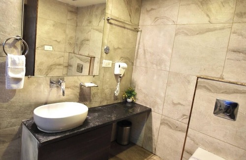 Meerut Hotel | Hotel Harmony Inn