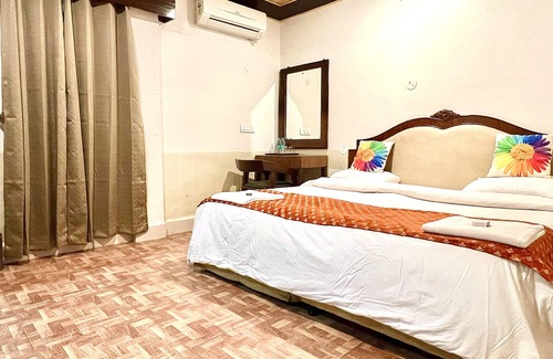 Chikhaldara Hotel | Hotel Harshawardhan