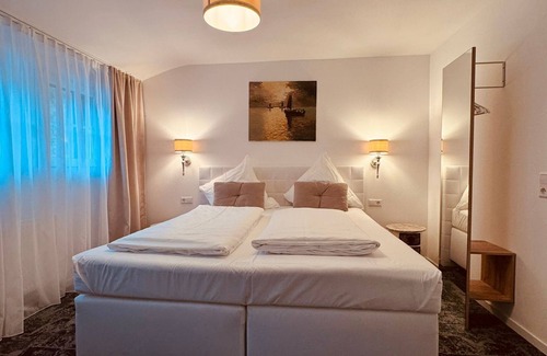 Sinzheim Hotel | Hotel Haus am See