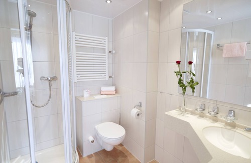 Zendscheid Hotel | Hotel Haus Kylltal