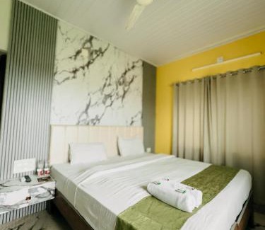 Adyar Apartment | Hotel Heraa Inn