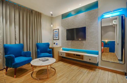 Kharar Hotel | Hotel Highway Greens Near VR Punjab Mall Airport Road Mohali Chandigarh