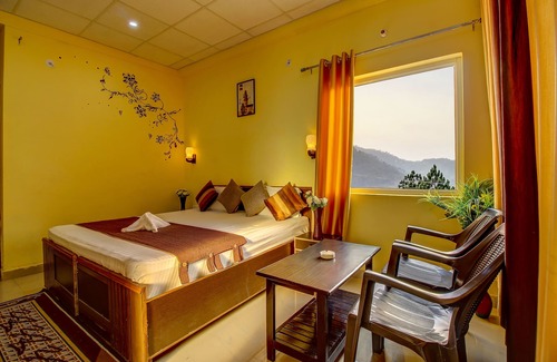 Lansdowne Hotel | Hotel Himalayan View