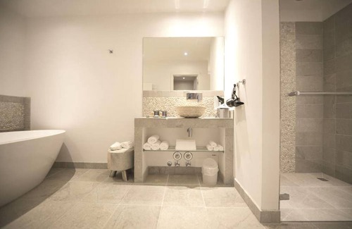 Großmorsum Hotel | Hotel Hof Galerie