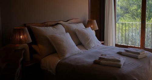 Arnes Hotel | Hotel Hort De Fortunyo