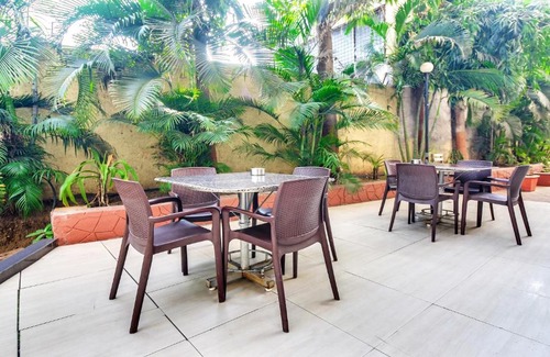 Surat Hotel | Hotel Hospice