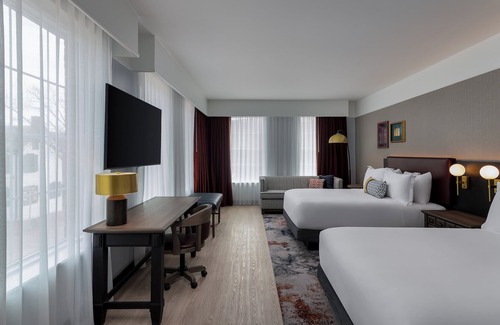 West Chester Hotel | Hotel Indigo West Chester - Downtown by IHG
