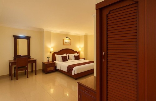 Kulanada Hotel | Hotel Indraprastha Thiruvalla