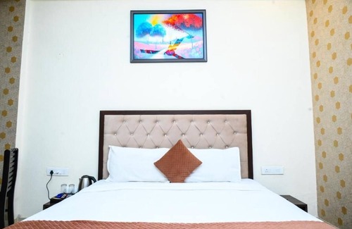 Zirakpur Hotel | HOTEL INFRAVIEW